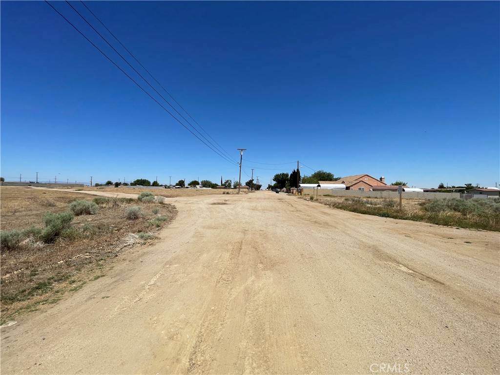 Palmdale, CA 93550,0 E Avenue Q5