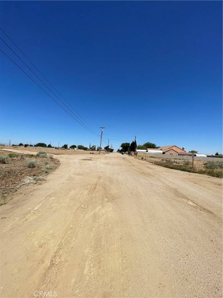 Palmdale, CA 93550,0 E Avenue Q5