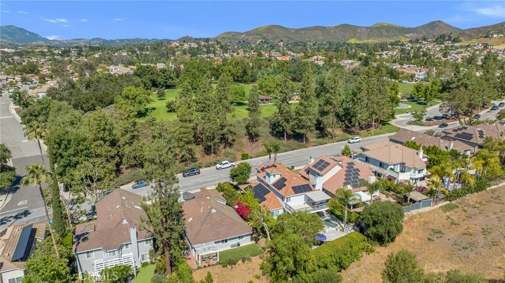 Agoura Hills, CA 91301,5440 Forest Cove LN