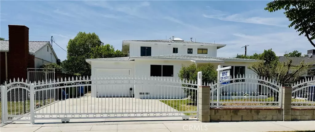 7019 Chimineas AVE, Reseda, CA 91335