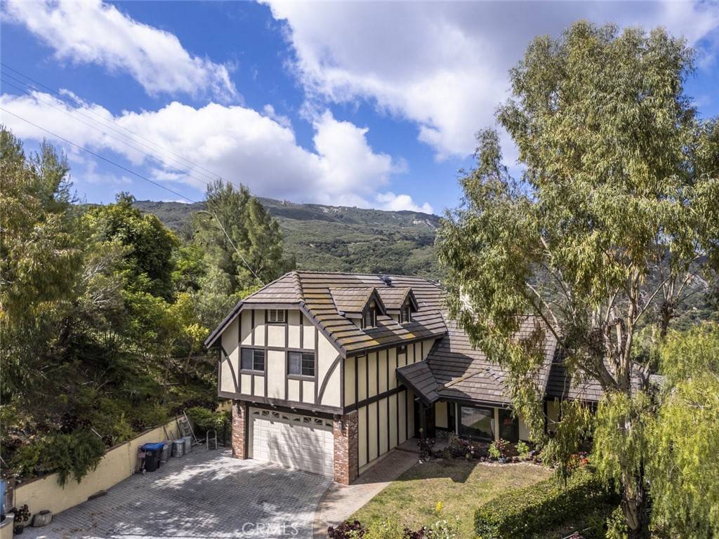 24300 Sylvan Glen RD, Calabasas, CA 91302