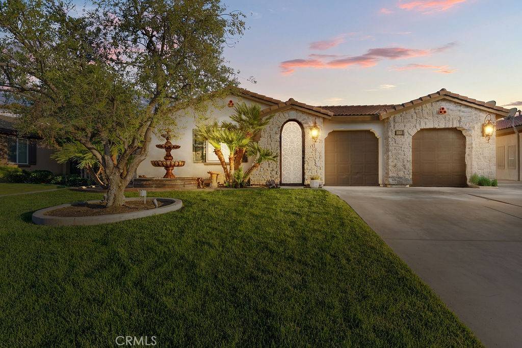 Bakersfield, CA 93313,5801 S Moonstone Peak DR
