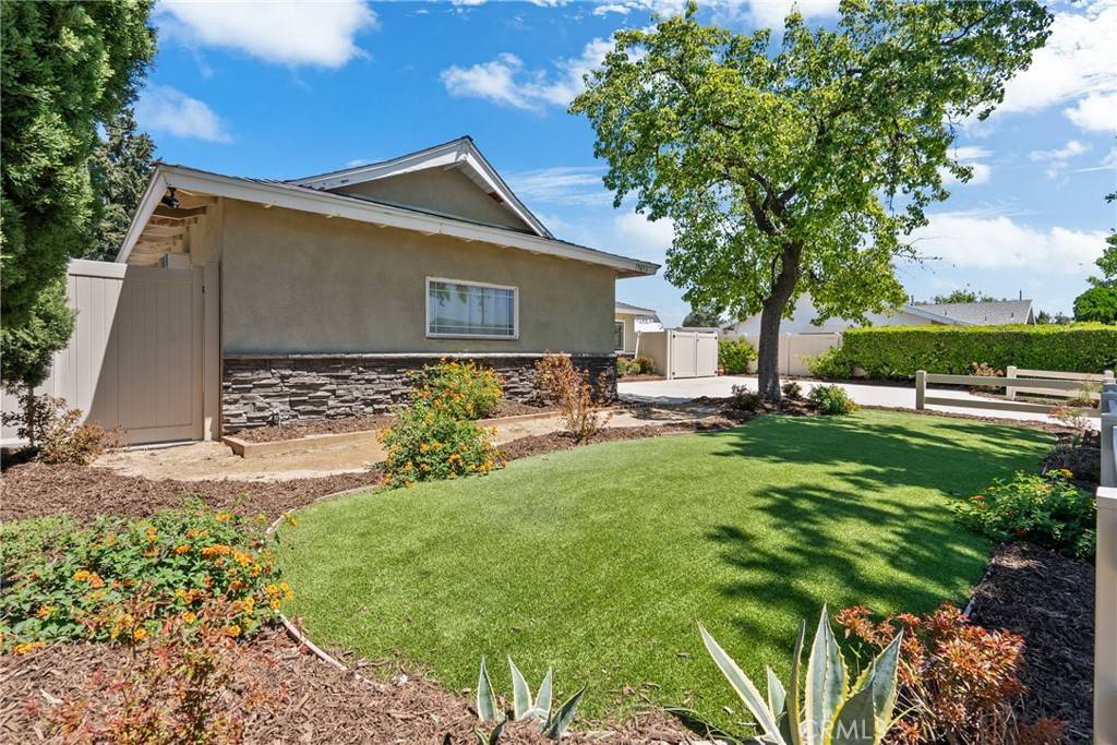 19853 Drasin DR, Canyon Country, CA 91351