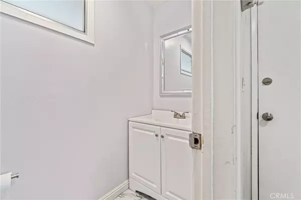 Lancaster, CA 93534,44129 Date AVE