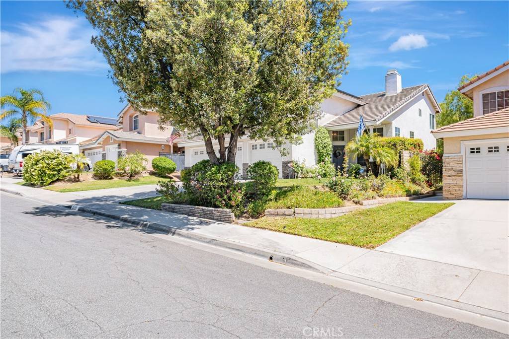 Castaic, CA 91384,28229 Foothill RD