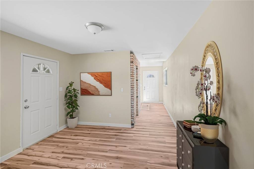 Phelan, CA 92371,5185 Amador RD