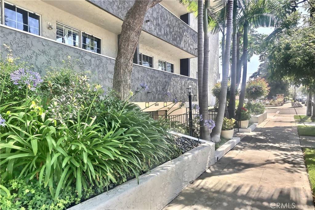 4140 Warner BLVD #310, Burbank, CA 91505