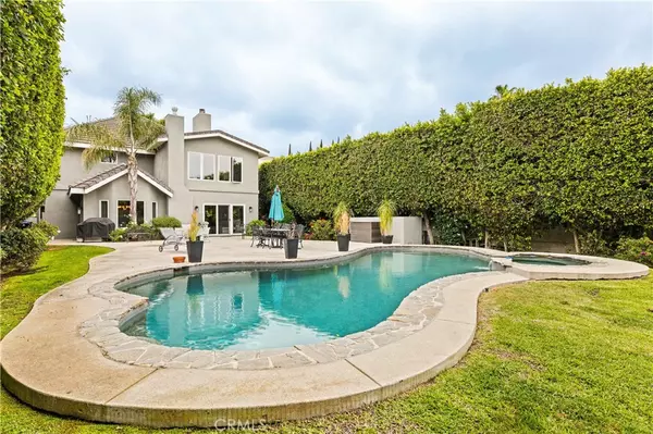 Encino, CA 91436,4960 Densmore AVE
