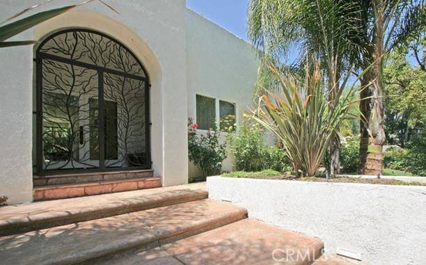 Encino, CA 91436,16815 Bajio RD