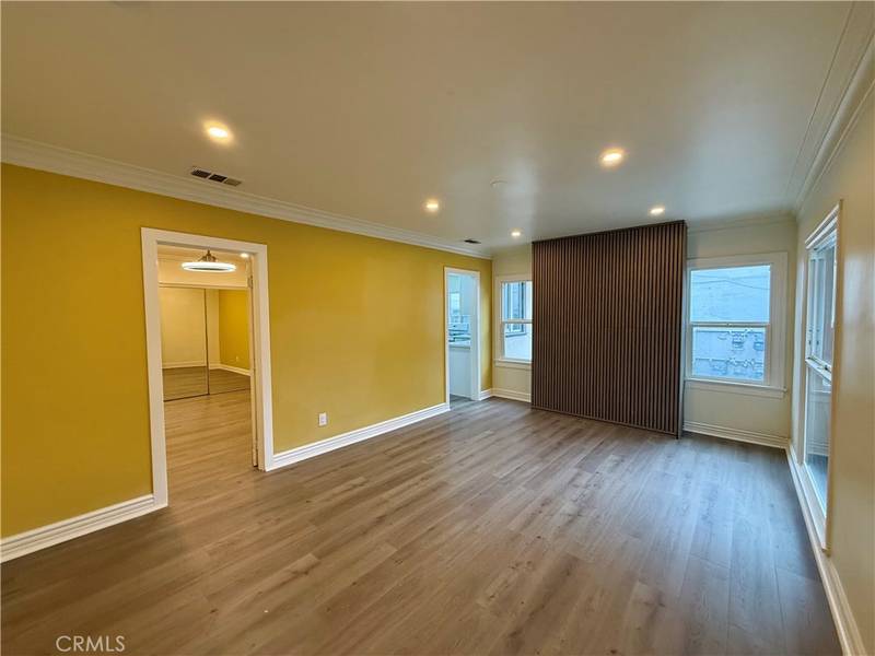 2042 Holly DR, Los Angeles, CA 90068