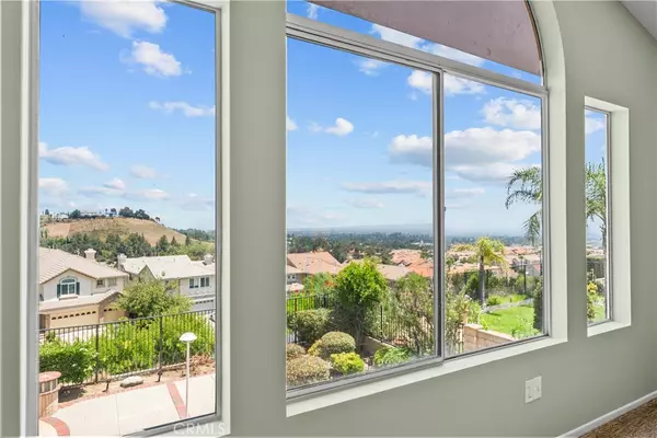 Porter Ranch, CA 91326,19752 Sierra Meadows LN