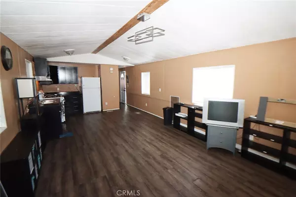 Bakersfield, CA 93306,6601 Eucalyptus DR #323