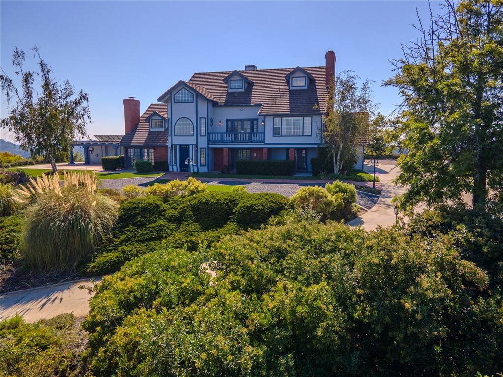 26710 Camino Seco, Temecula, CA 92590