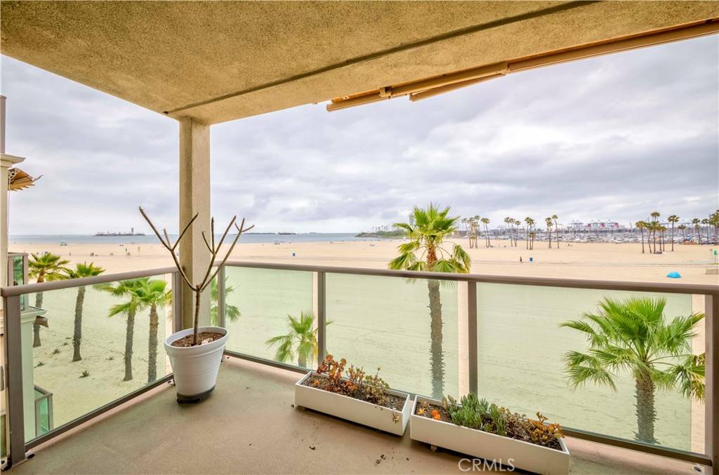 Long Beach, CA 90802,1000 E Ocean BLVD #307