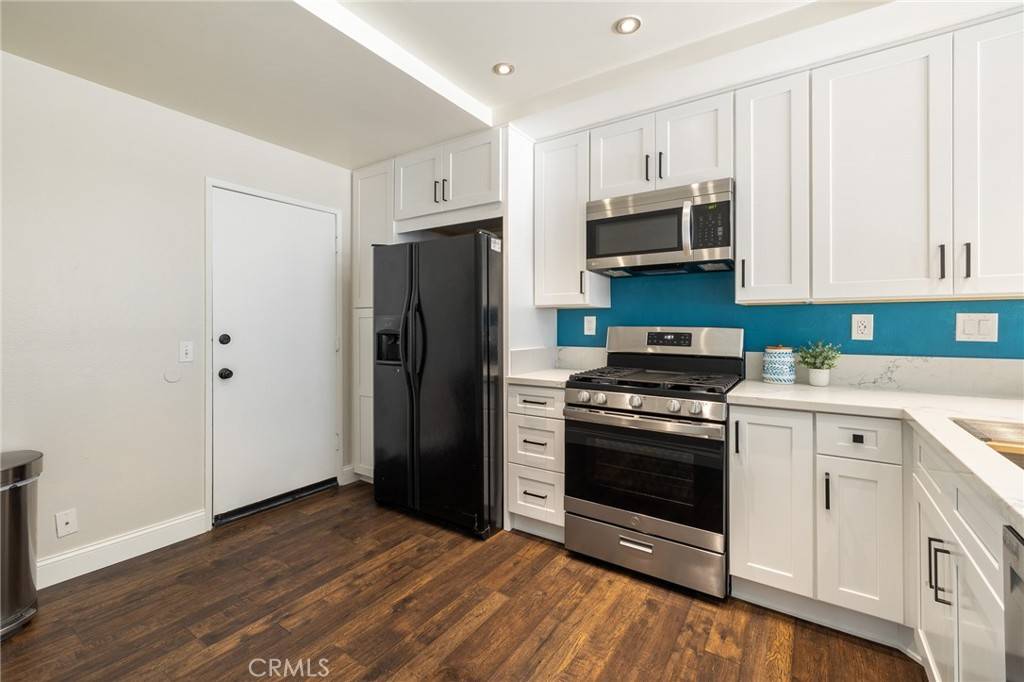 Ventura, CA 93001,204 Ute LN