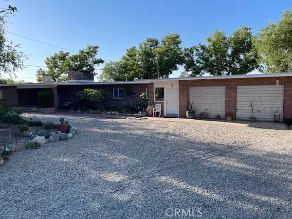 13127 E Avenue W11, Pearblossom, CA 93553