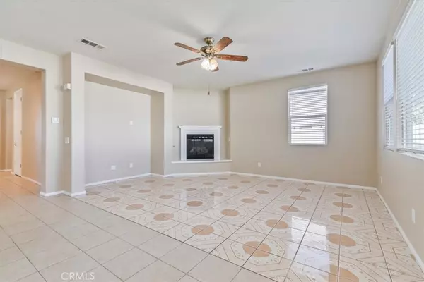 Palmdale, CA 93552,38134 E Clermont