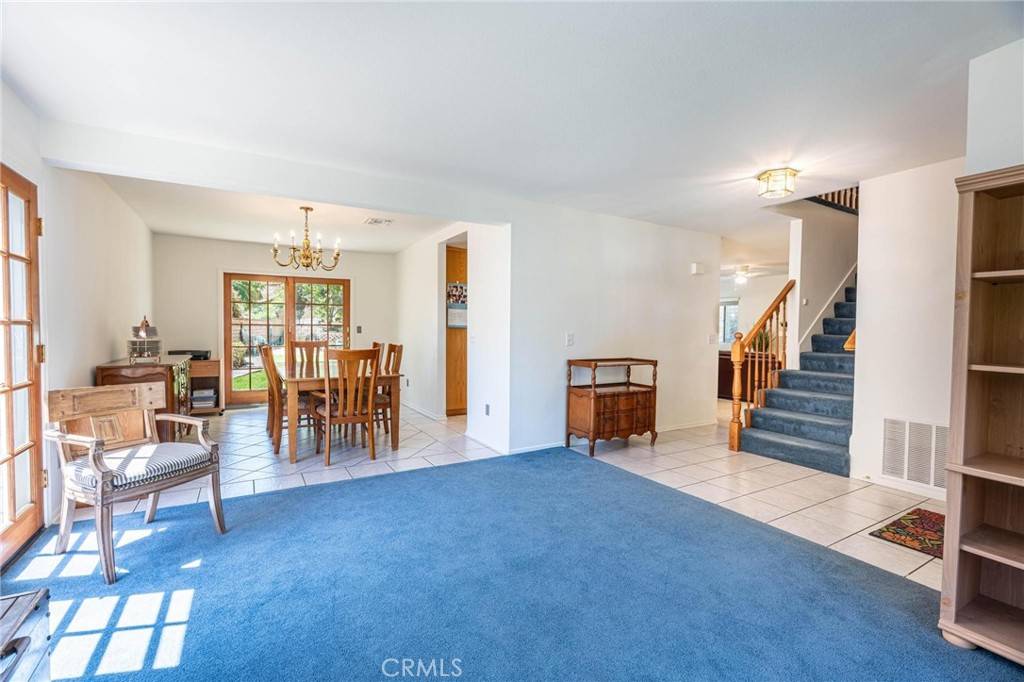 Castaic, CA 91384,28414 Applewood LN