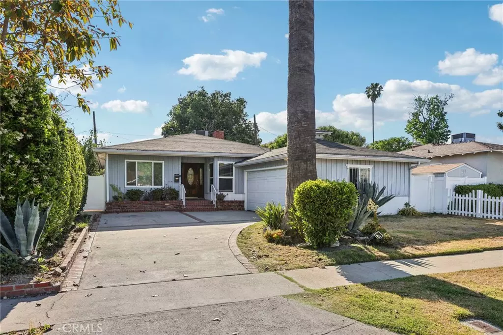 North Hollywood, CA 91605,7117 Vanscoy AVE