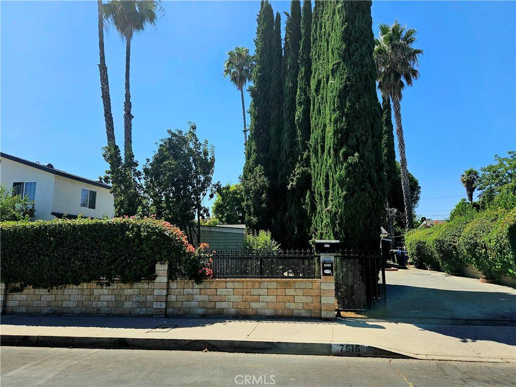 7513 Lurline AVE, Winnetka, CA 91306