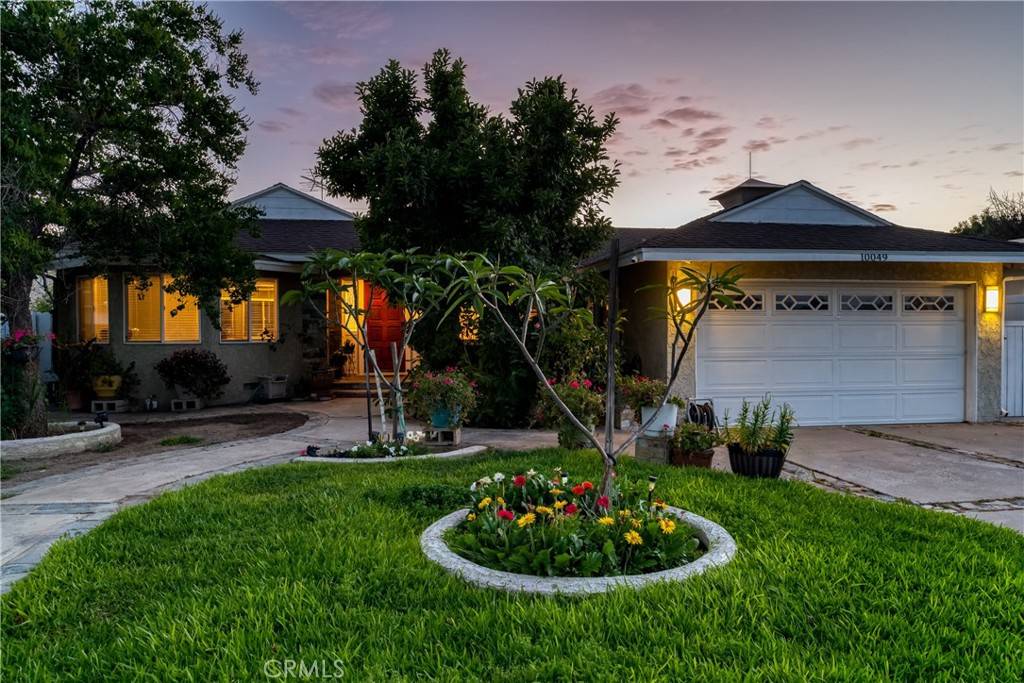 10049 Langdon, San Fernando, CA 91345