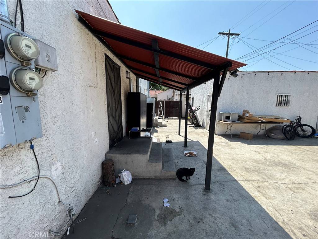 Los Angeles, CA 90003,441 W 69th ST