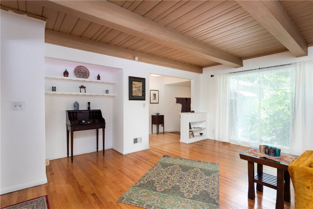 1731 Roscomare RD, Los Angeles, CA 90077