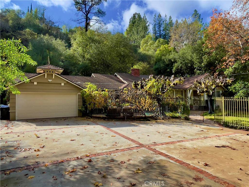 Studio City, CA 91604,3167 Laurel Canyon BLVD