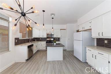 Palmdale, CA 93551,38742 Berrycreek CT