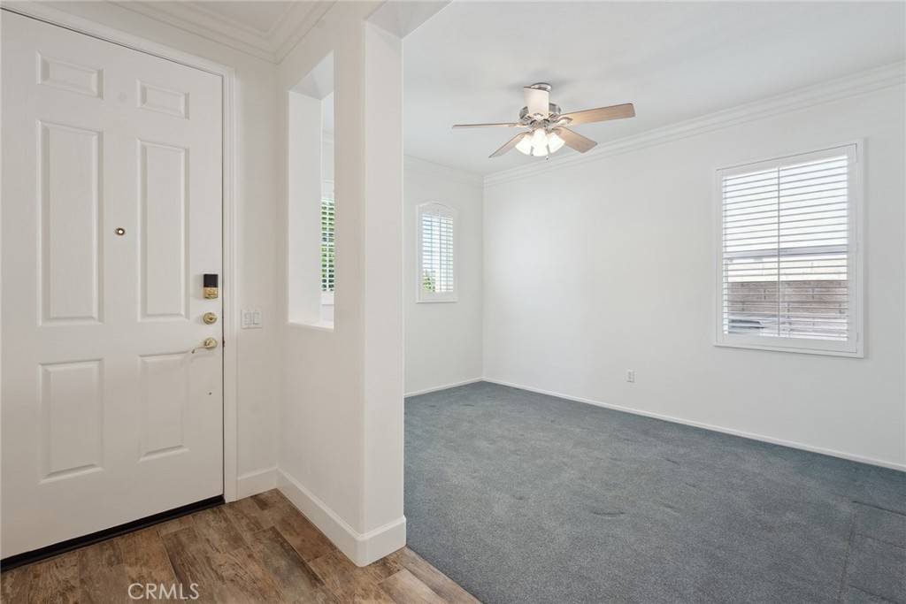Saugus, CA 91350,19613 Edmonds PL