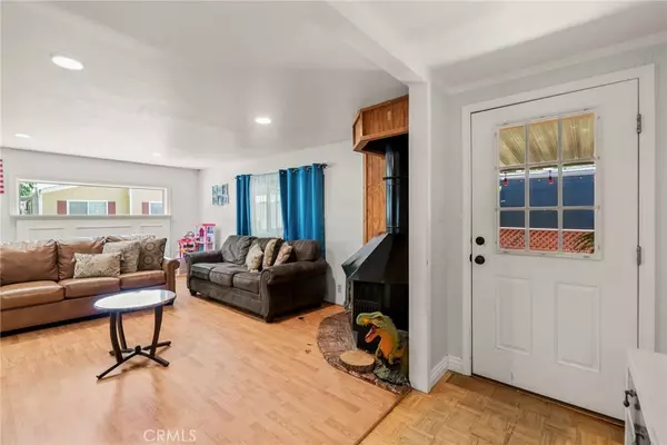 Castaic, CA 91384,36200 Paradise Ranch RD #44