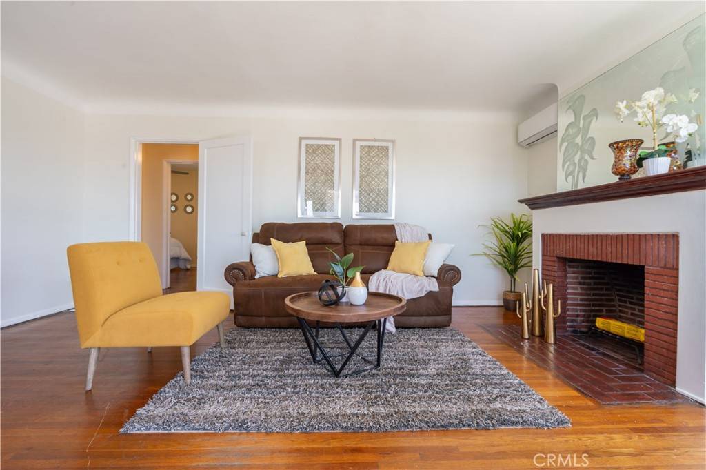 Los Angeles, CA 90032,4435 Gateside Drive