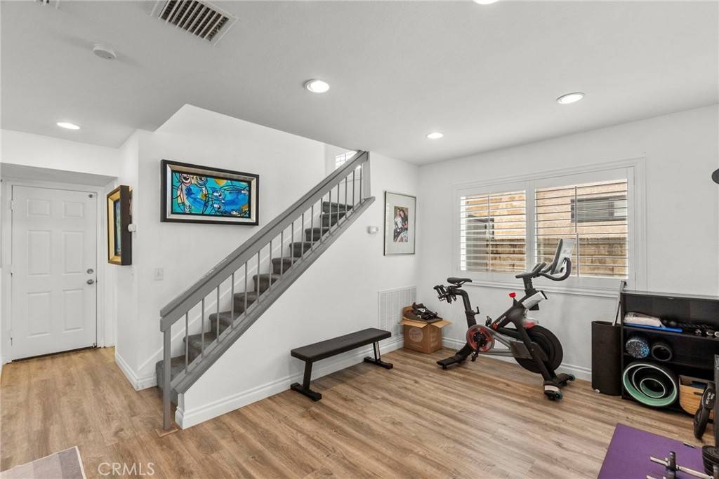 Newhall, CA 91321,19777 Azure Field DR