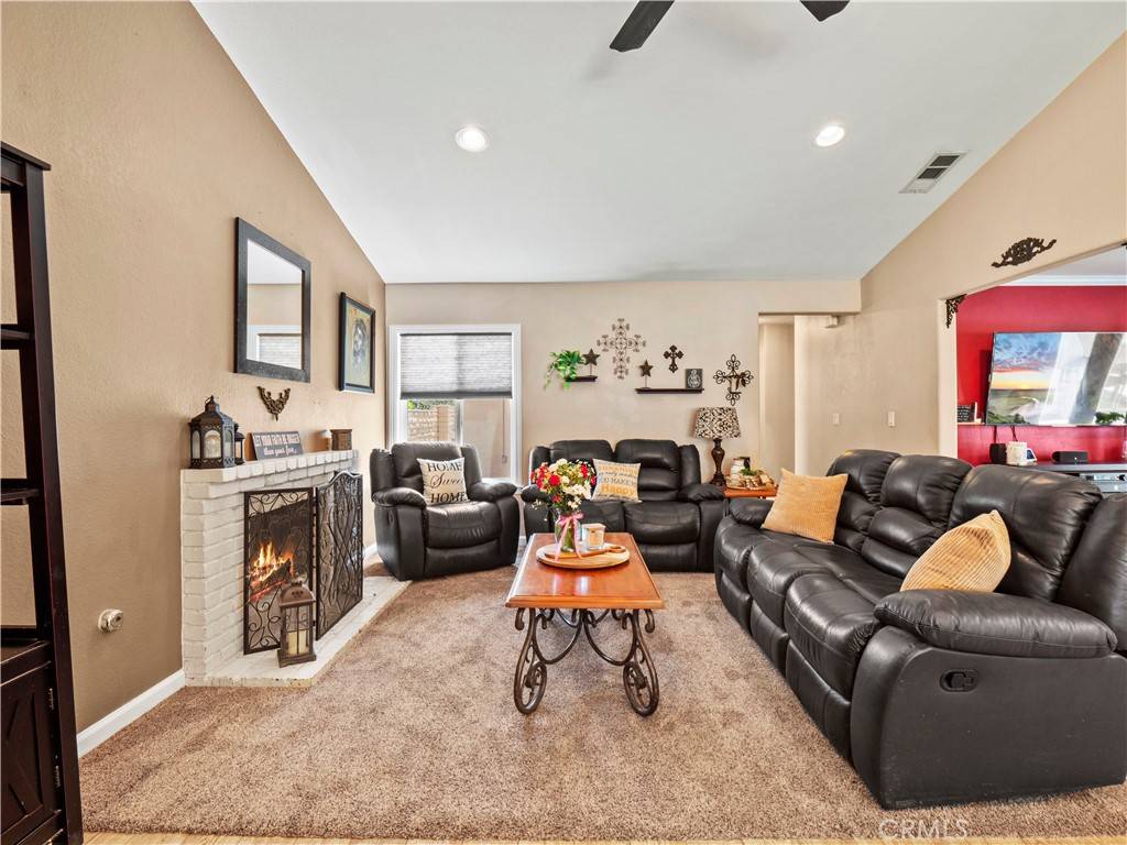 Canyon Country, CA 91387,15242 Poppy Meadow ST
