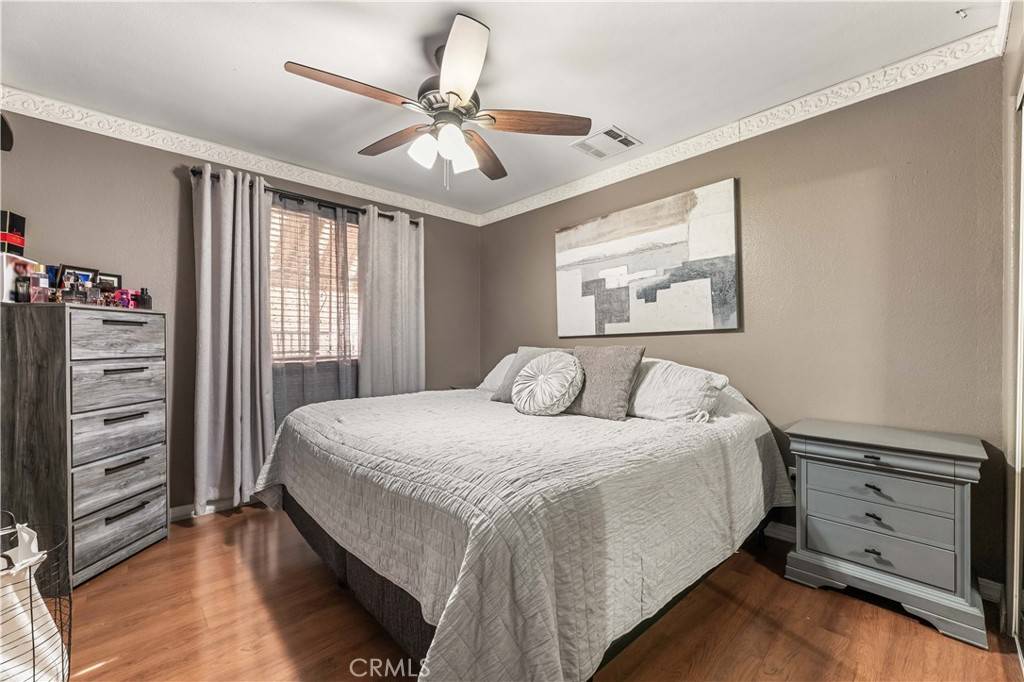 Pacoima, CA 91331,13250 Mercer ST