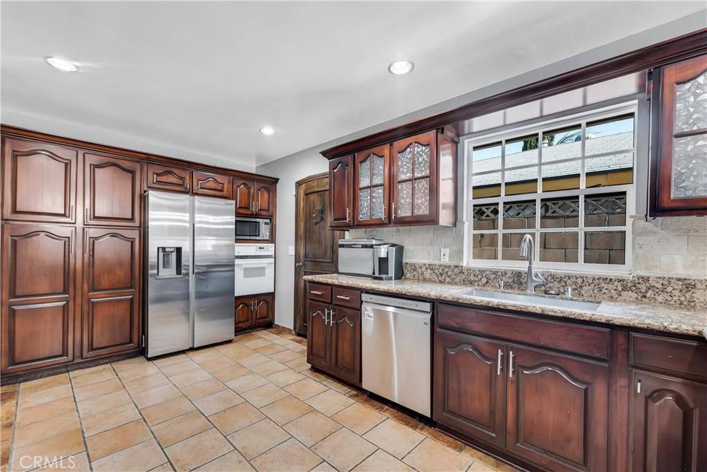 Reseda, CA 91335,18847 Covello ST