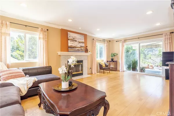 Granada Hills, CA 91344,11811 Louise AVE