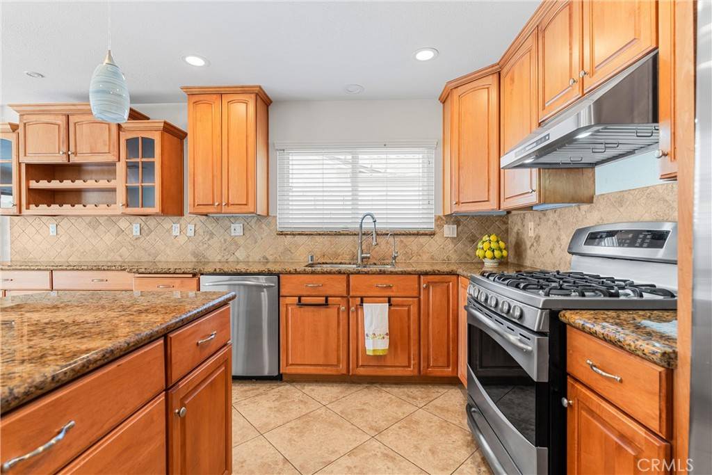 Palmdale, CA 93551,410 Fantasy ST