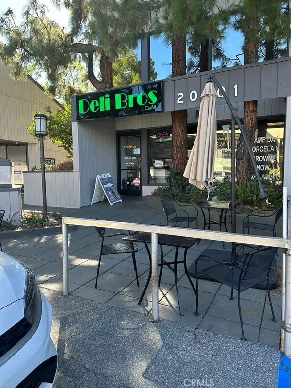 20301 Ventura BLVD #101, Woodland Hills, CA 91364