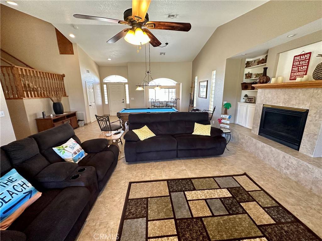 Needles, CA 92363,915 Beach DR