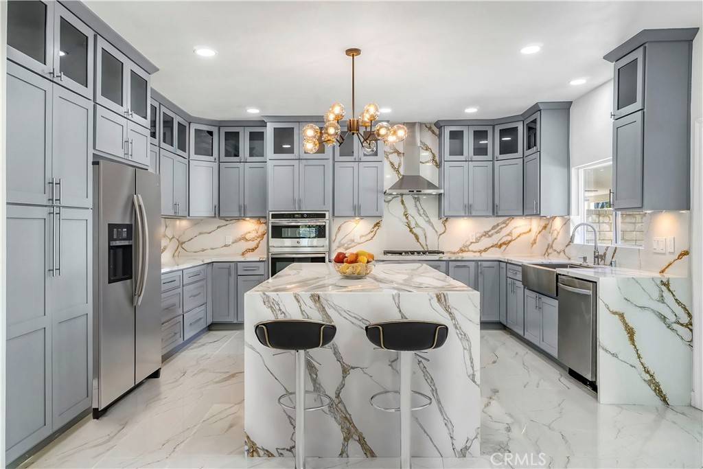 Northridge, CA 91325,9455 Brandon CT