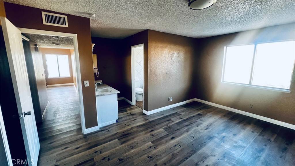 Lancaster, CA 93534,45803 Evelyn CT
