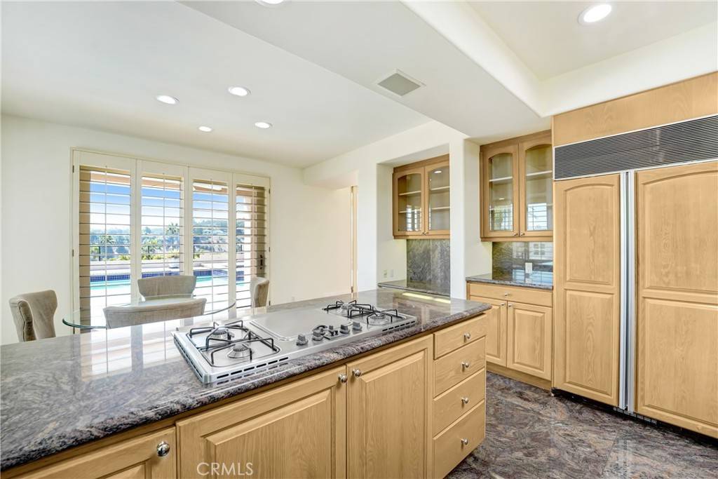 Calabasas, CA 91302,4570 Park Marbella