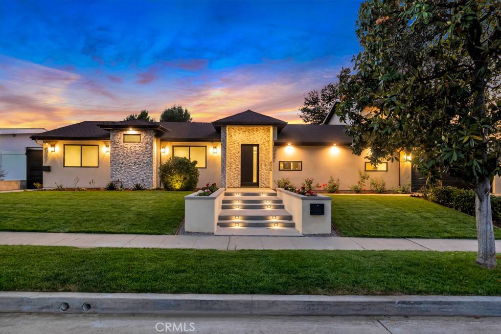 4801 Abbeyville AVE, Woodland Hills, CA 91364