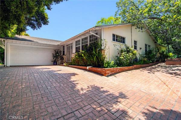 Beverly Hills, CA 90210,2363 Coldwater Canyon DR