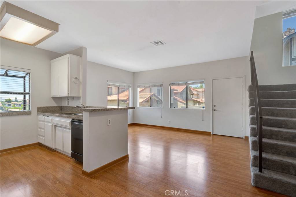 Thousand Oaks, CA 91362,62 Maegan PL #4