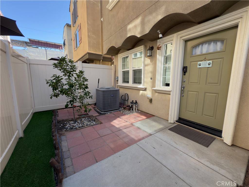 22111 Main ST #6, Carson, CA 90745
