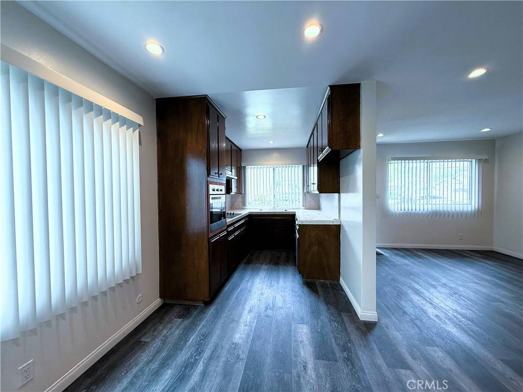 Glendale, CA 91205,525 Fischer #1