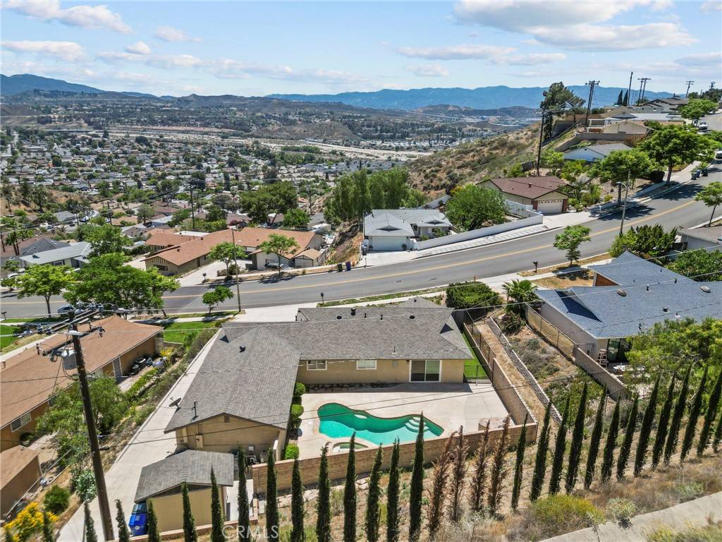 Canyon Country, CA 91351,19511 Aldbury ST