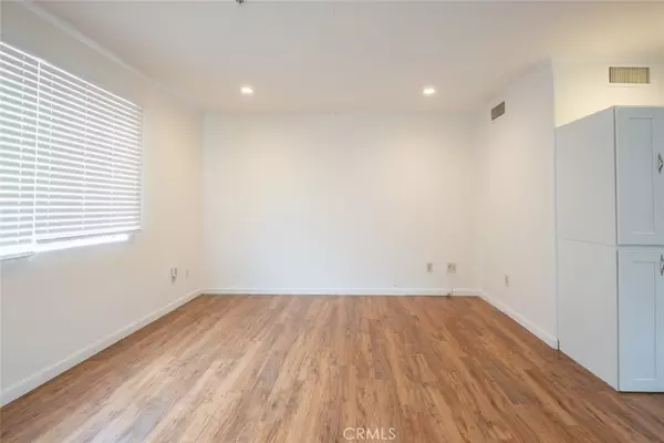 Glendale, CA 91201,1329 Linden AVE